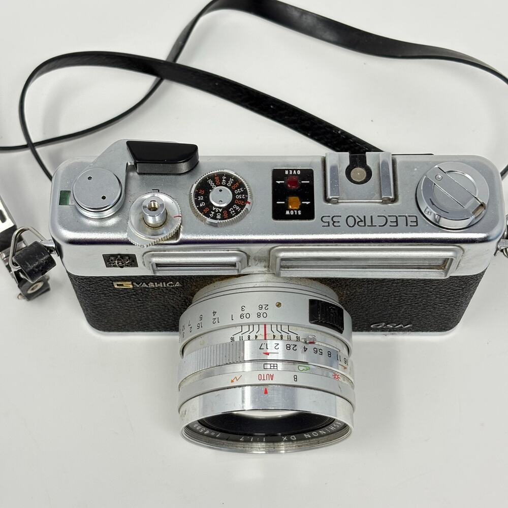 Yashica Electro 35 GSN 35mm Rangefinder w/45mm f1.7 Lens w/ Strap PARTS /REPAIR - Picture 7 of 12